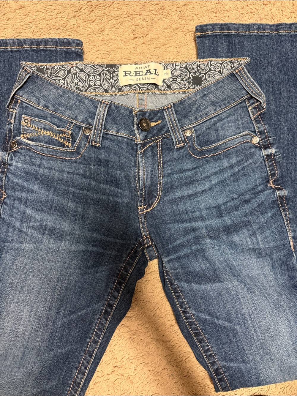 Ariat Women's Jeans in Mid Blue